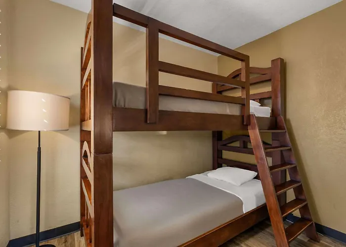 Comfort Inn San Diego Airport At The Harbor