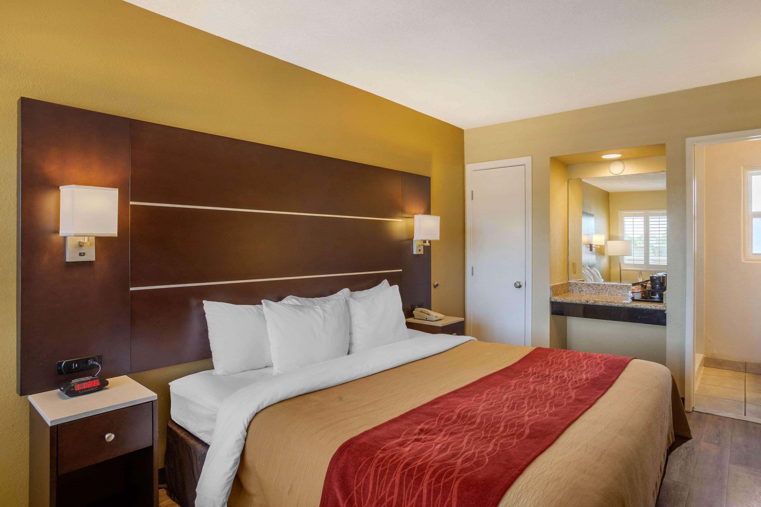 Comfort Airport At The Harbor Inn San Diego